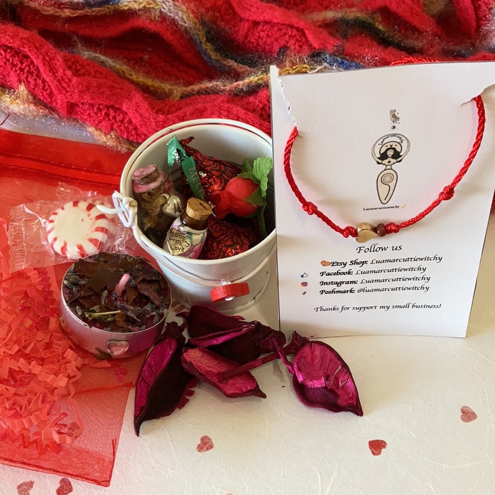 Tin of Love ❣️ Love Healings kit